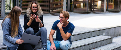 Welkom bij KlasseTaal. Voor Wetenschappelijk Onderwijs. Klik hier
